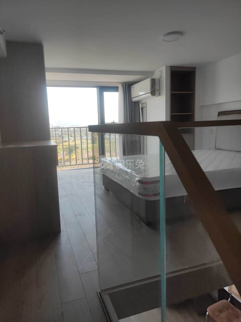 德信空港城14082855卧室图3