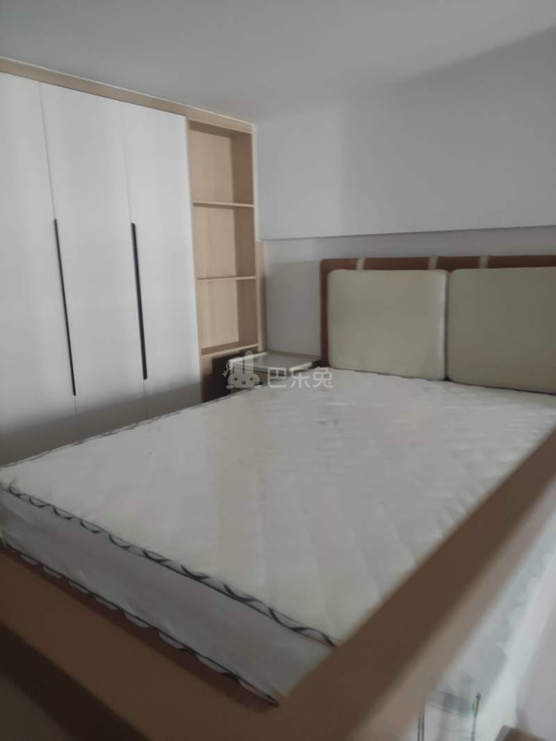 德信空港城14082862卧室图0