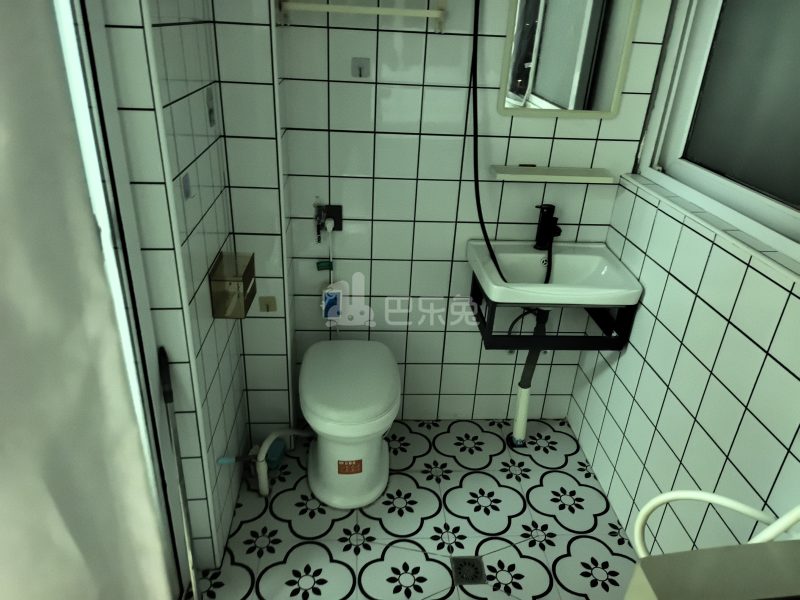 美罗家园蓉庭14128806卫生间图5