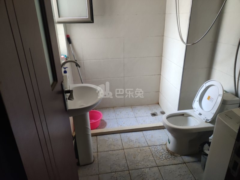 金群苑南区1413361卫生间图5