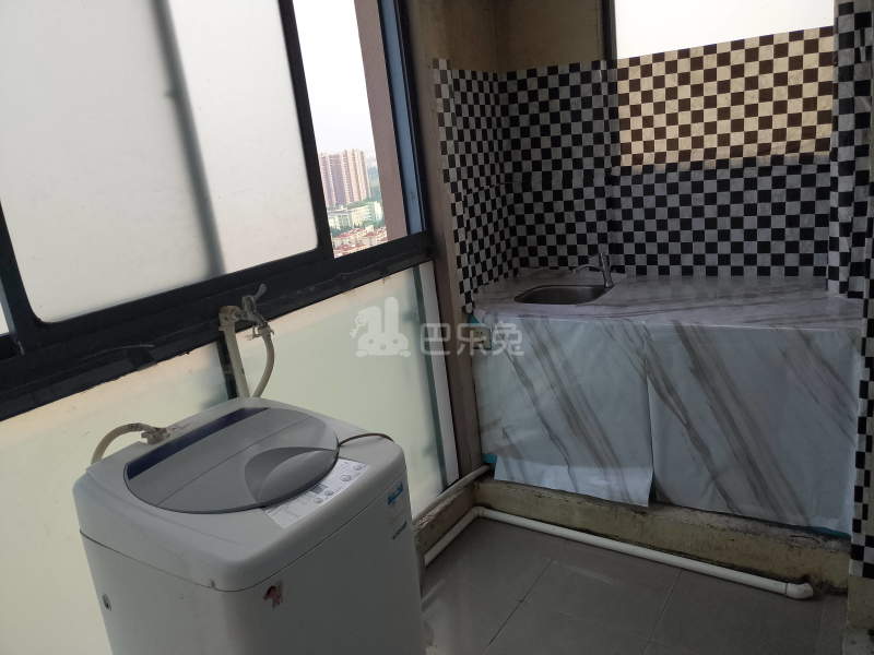 华沁家园1416329卫生间图8