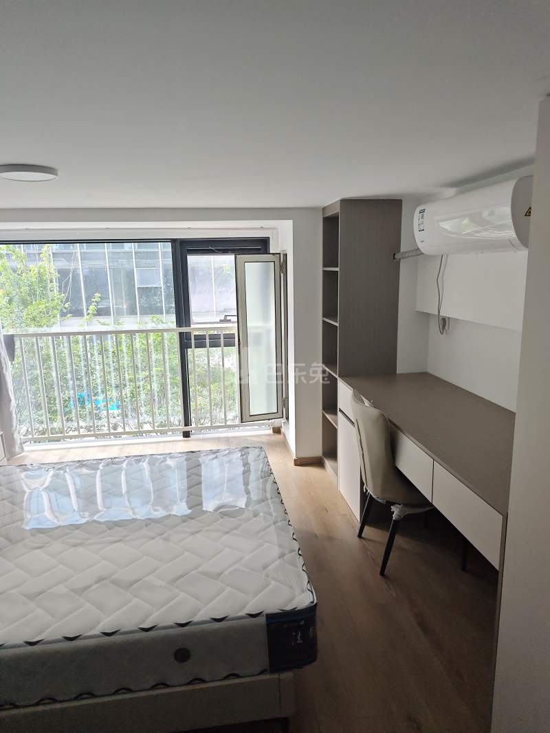 德信空港城14173489卧室图3