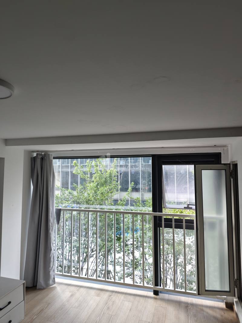 德信空港城14173489卧室窗户图7