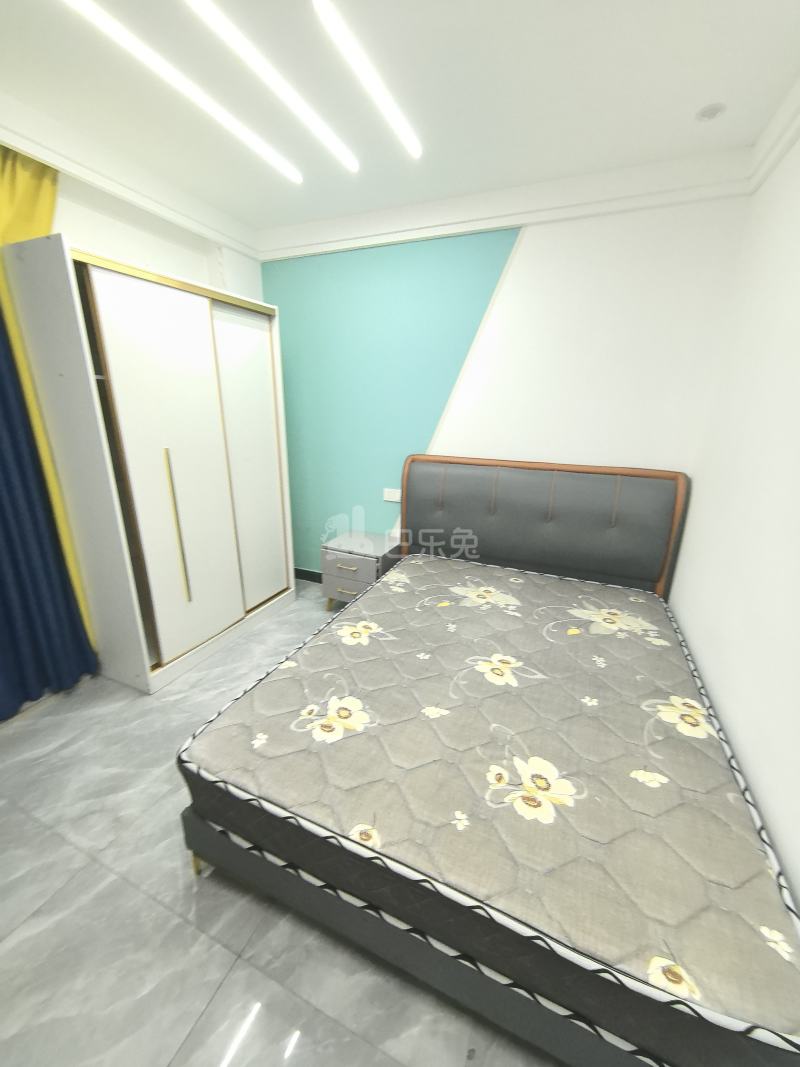 嘉定阳光苑3区14174262卧室图1