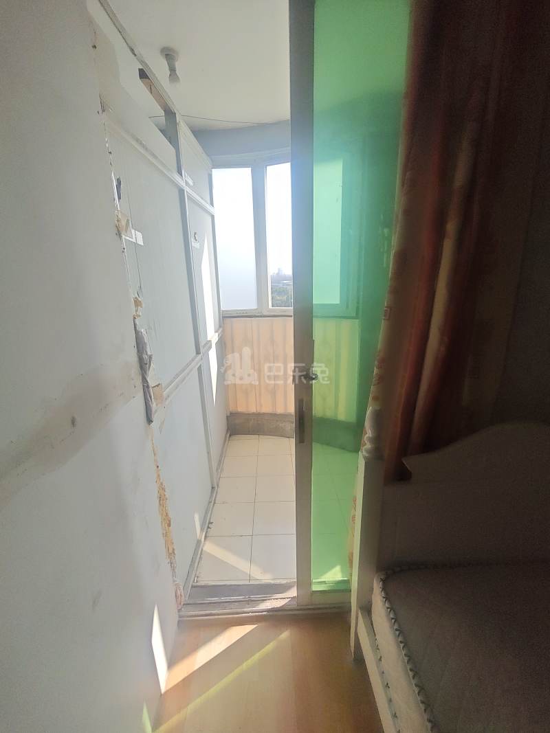 中祥哥德堡14178628卧室窗户图12