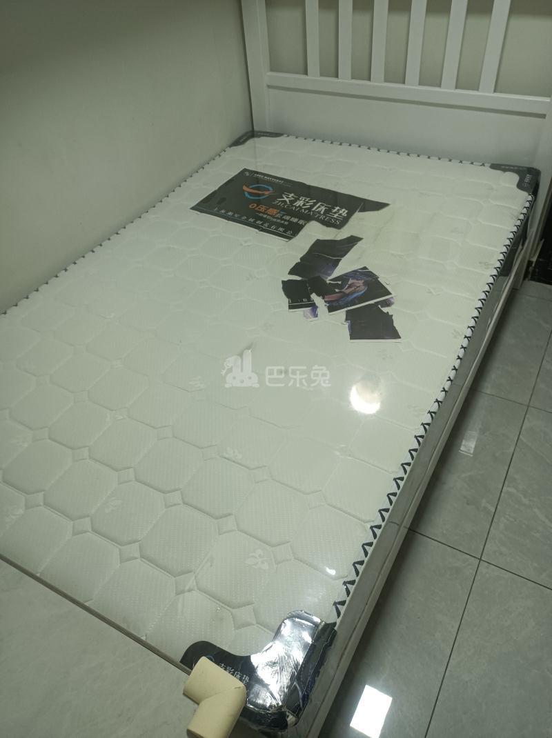 滨浦新苑二村14181608卧室图0