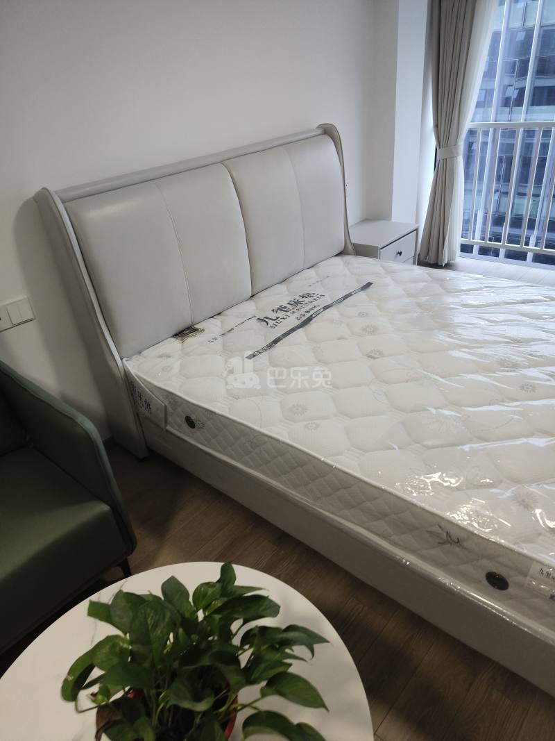 德信空港城14195114卧室图0