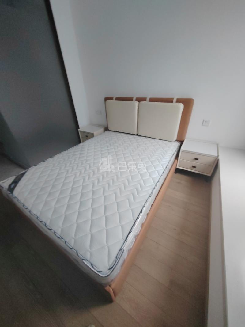 德信空港城14195115卧室图2