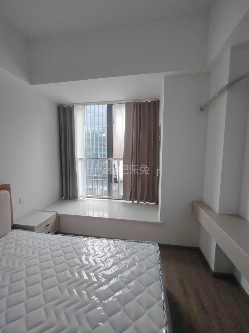 德信空港城14195115卧室窗户图5