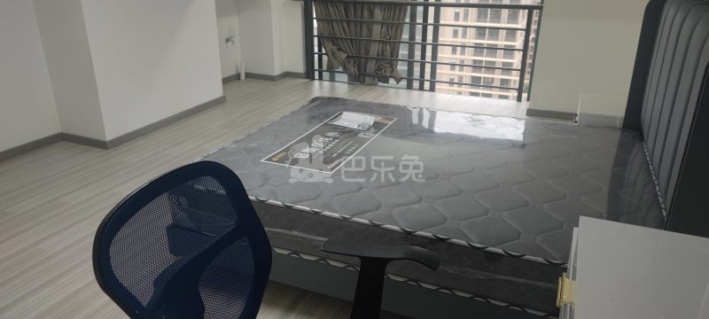 云屏路1520弄14210971卧室图3