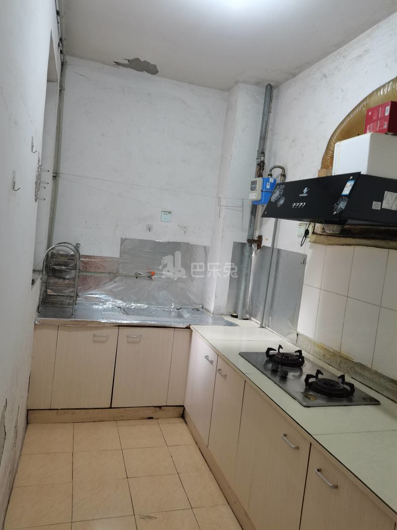 新凯城香樟苑（新凯家园3期）14217020厨房图5