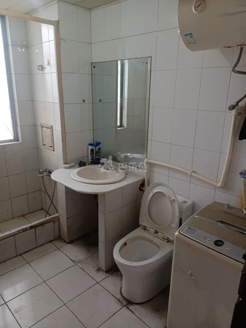 广隆公寓14218767卫生间图7