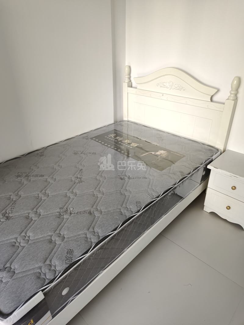 山秀景苑14241352卧室图0