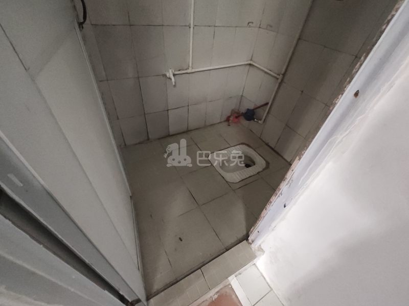 兴龙大厦1428555卫生间图5