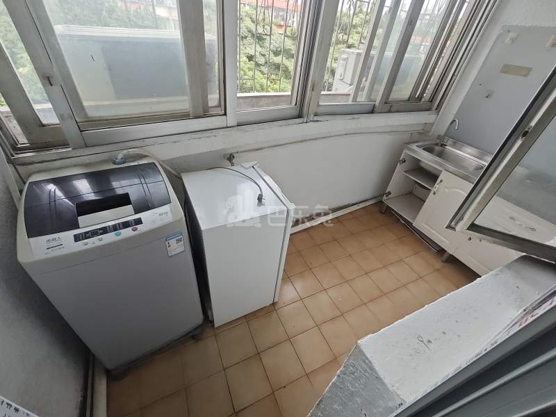 兴龙大厦1428555卧室图3