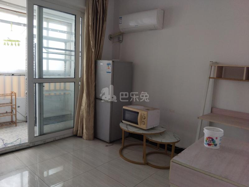 邻里苑1429240客厅图4