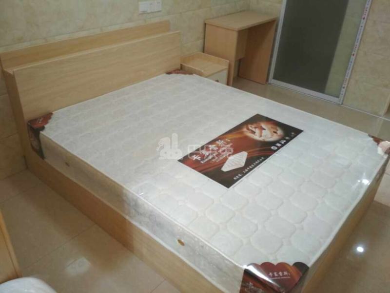 卫家角1431255卧室图1