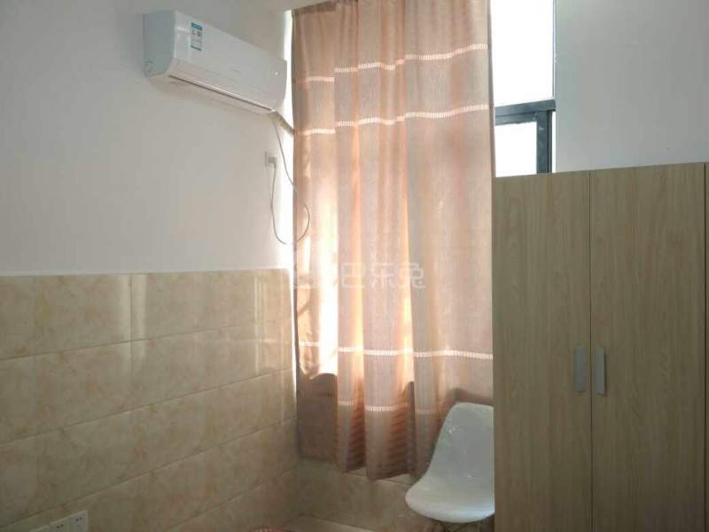 卫家角1431255卧室图3