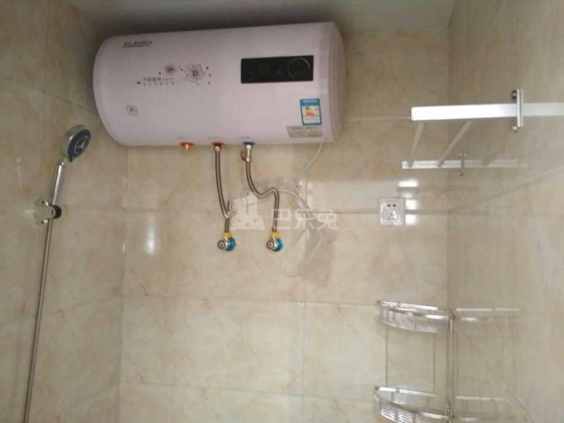 卫家角1431255卫生间图9