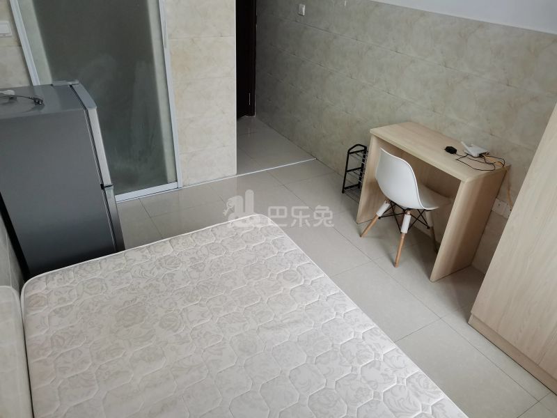 卫家角1431270卧室图2