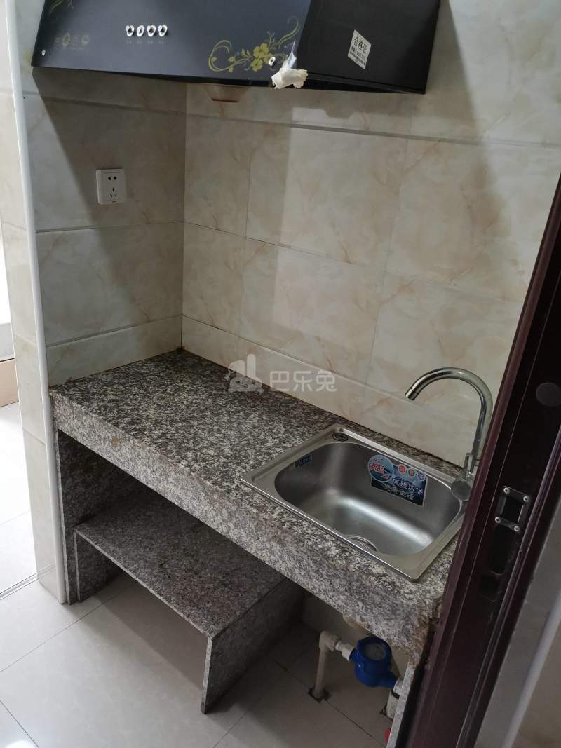 卫家角1431270厨房图6