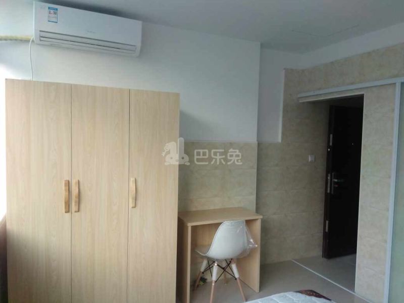 卫家角1431271卧室图9