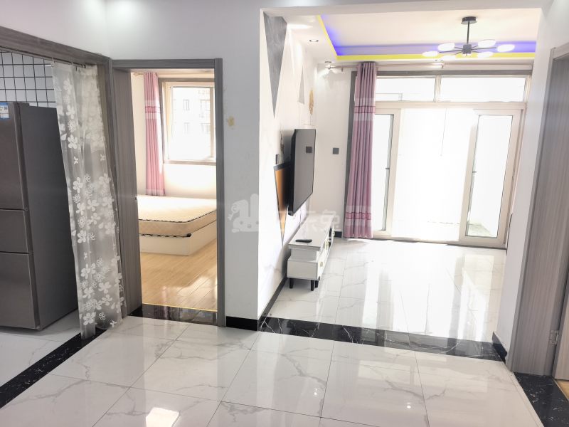 美罗家园罗秀苑1431338客厅图7