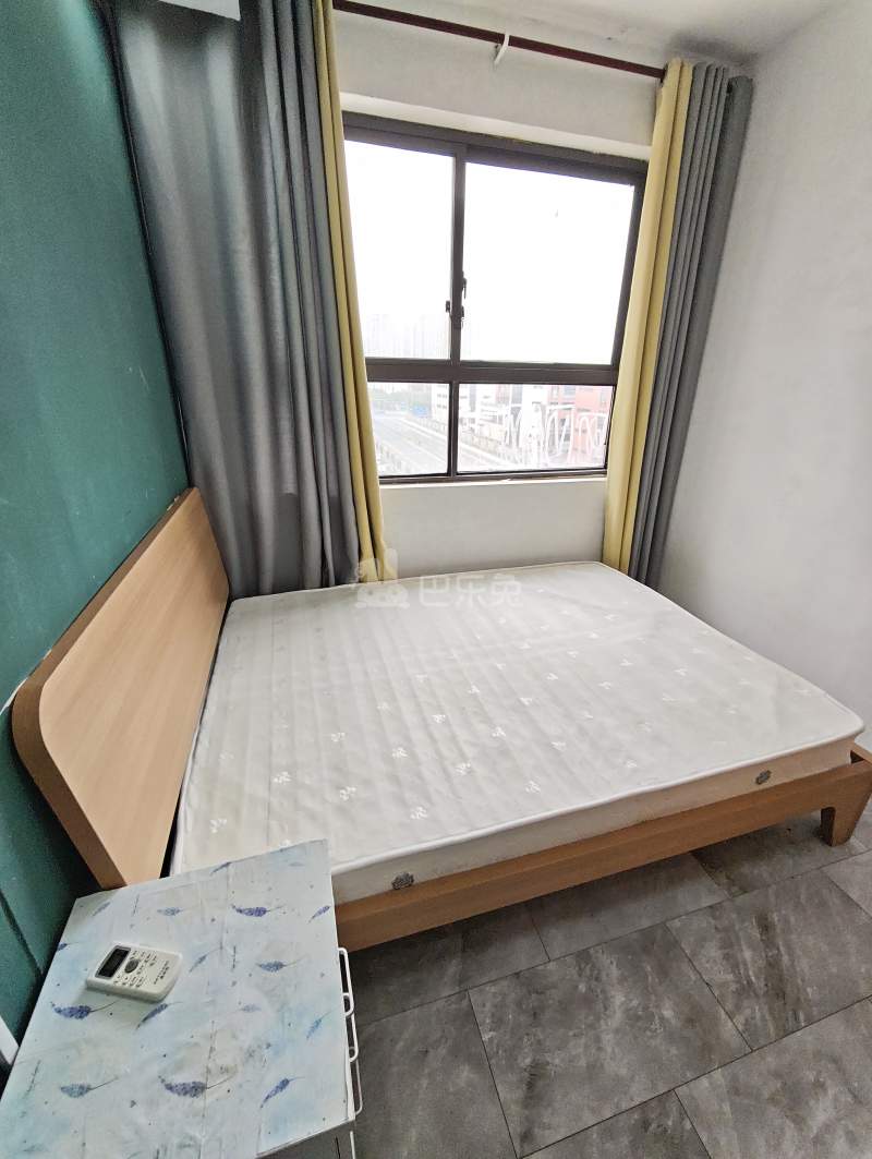 香逸铂悦14354392卧室图1