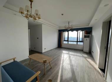 富春印象金座 4室1厅1卫