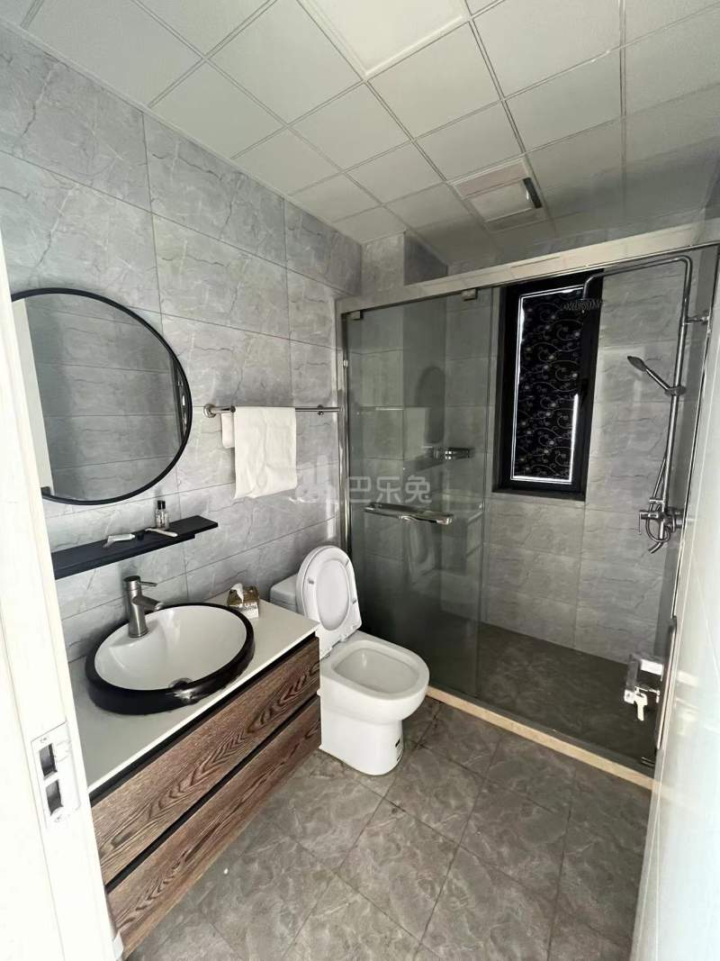 富春印象金座14356316卫生间图2