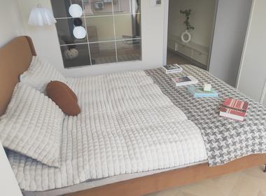 石岚三村小区 1室1厅1卫