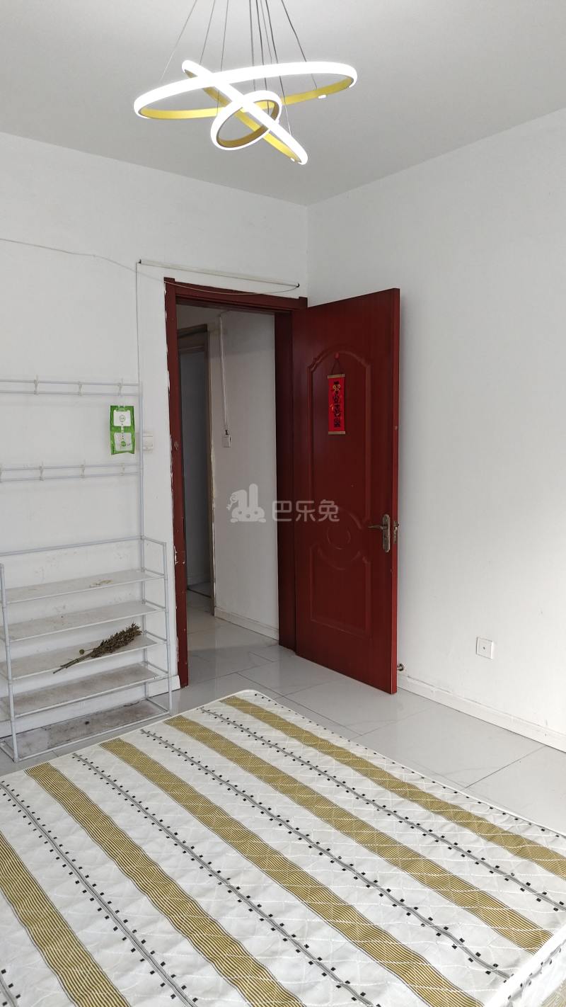 新城盛景D区14388175卧室图3