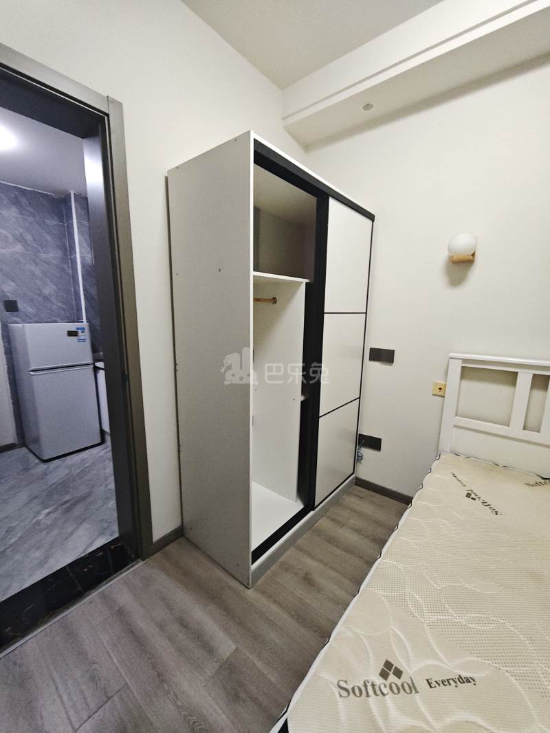 美罗家园澜景苑14405211卧室图4