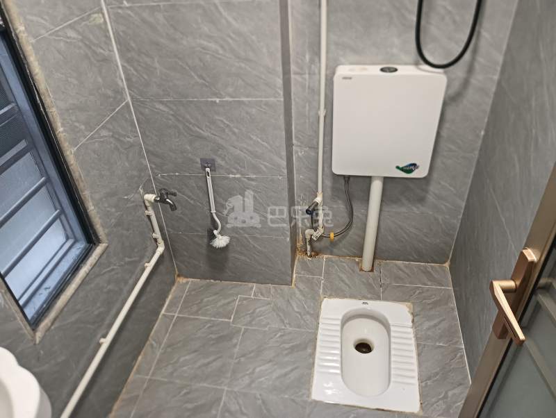 蓝天苑14405483卫生间图6