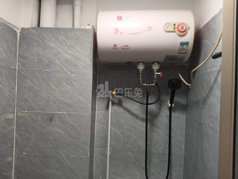 蓝天苑14405483卫生间图5