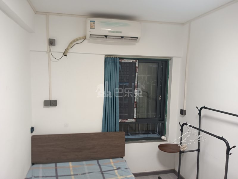 蓝天苑14405483卧室图3