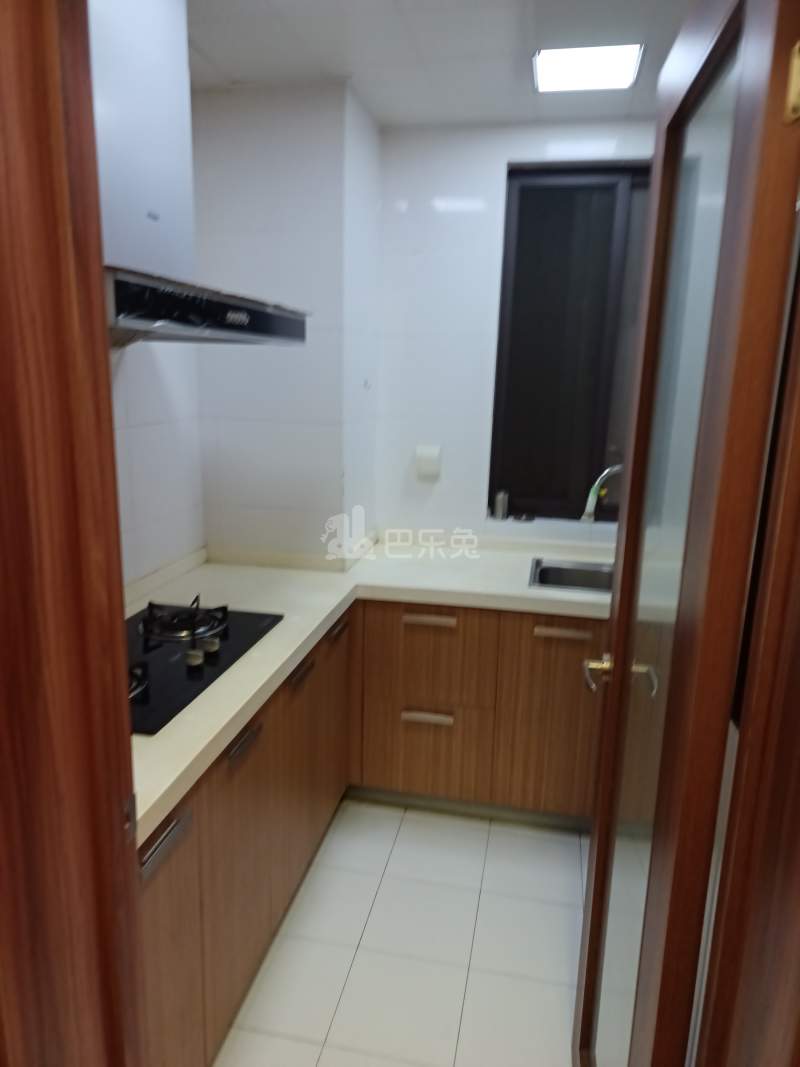滨江裕花园14452650厨房图6