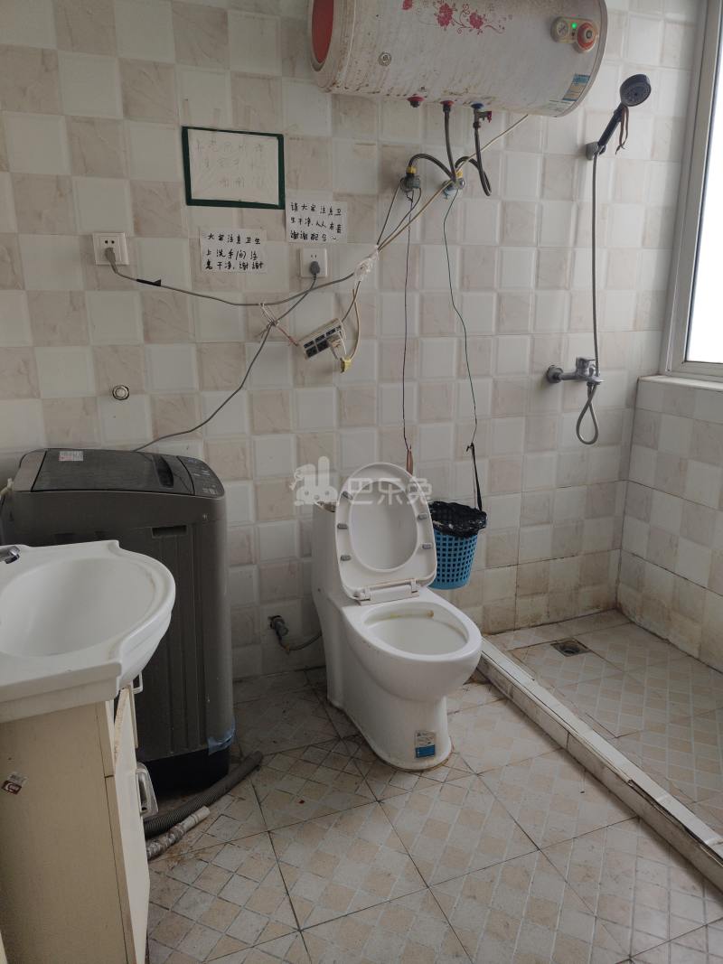 花望新村14457108卫生间图4