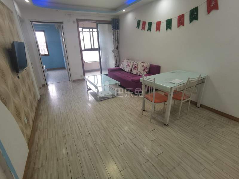 新凯家园四期茉莉雅苑1446156客厅图4