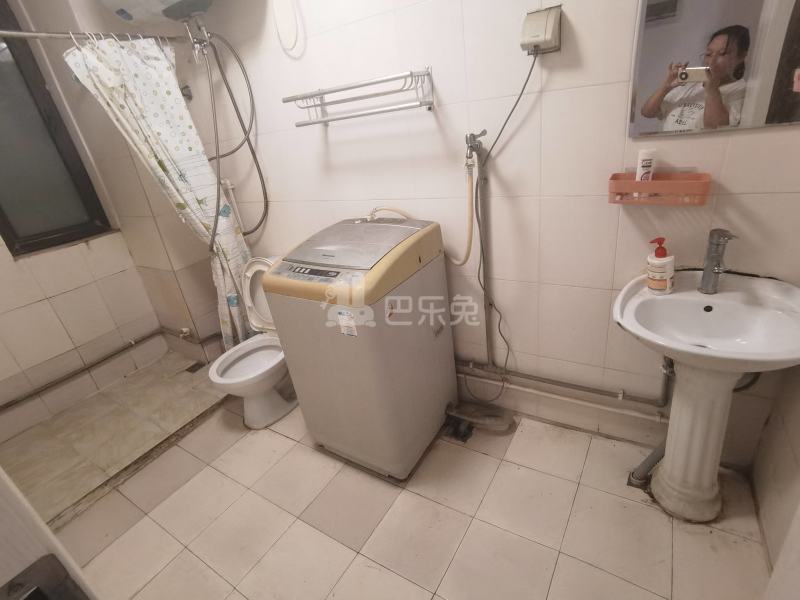 新凯家园四期茉莉雅苑1446156卫生间图7