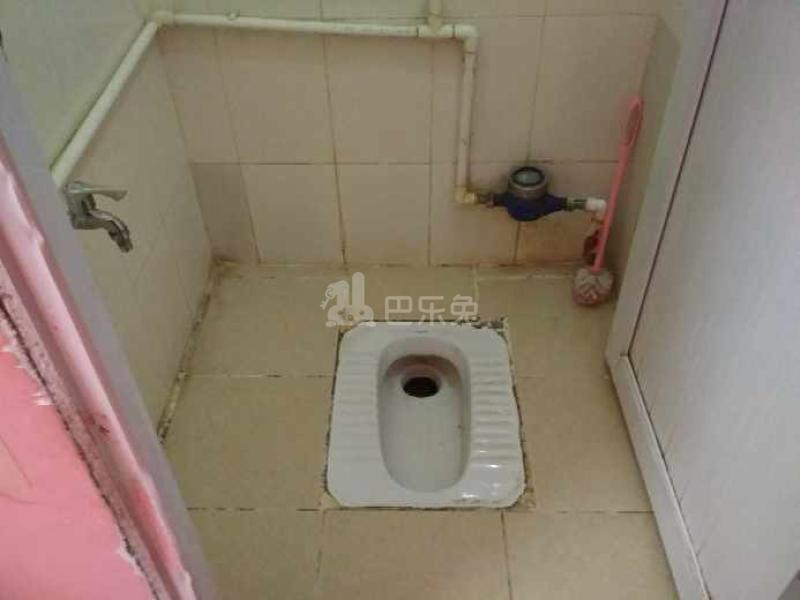 海湾花园1446352卫生间图6