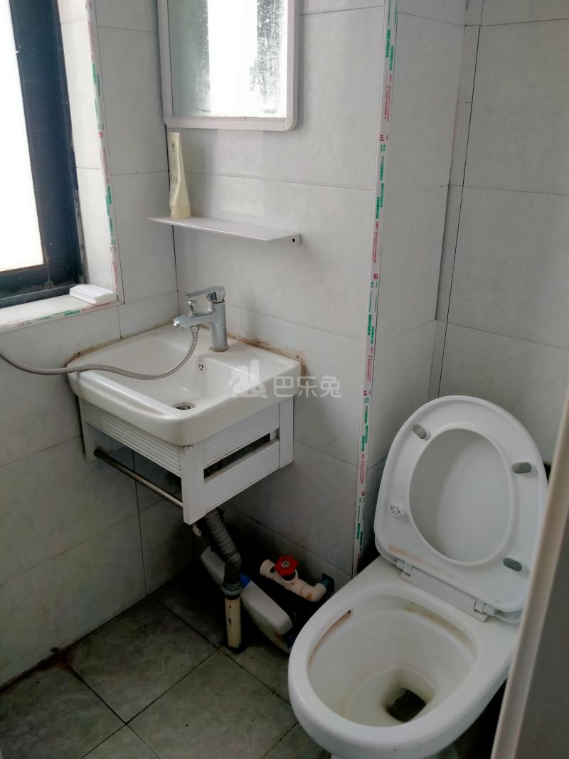 中冶祥腾城市佳园二期224988卫生间图11