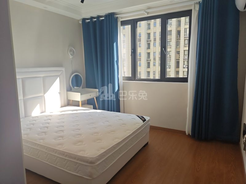 黄山秀庭14471779卧室图0