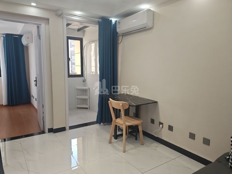 黄山秀庭14471779客厅图4