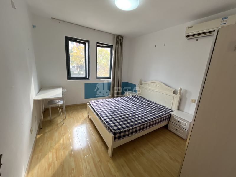 崧泽华城逸泰雅苑2期14497102卧室图1