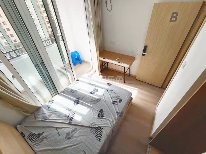 金海华城康平佳苑14497195卧室图3