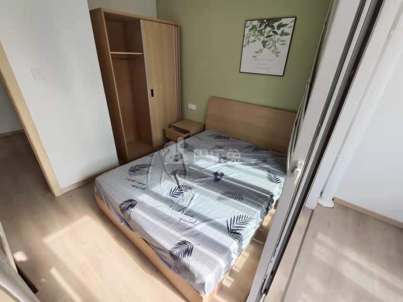 金海华城康平佳苑14497195卧室图2