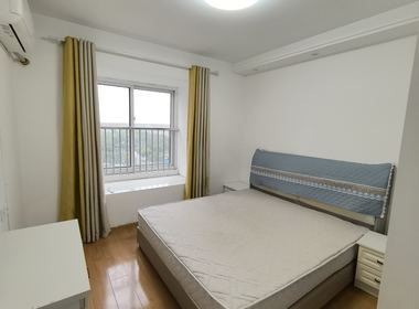 云翔佳苑西区（恵柏路6弄） 2室2厅1卫