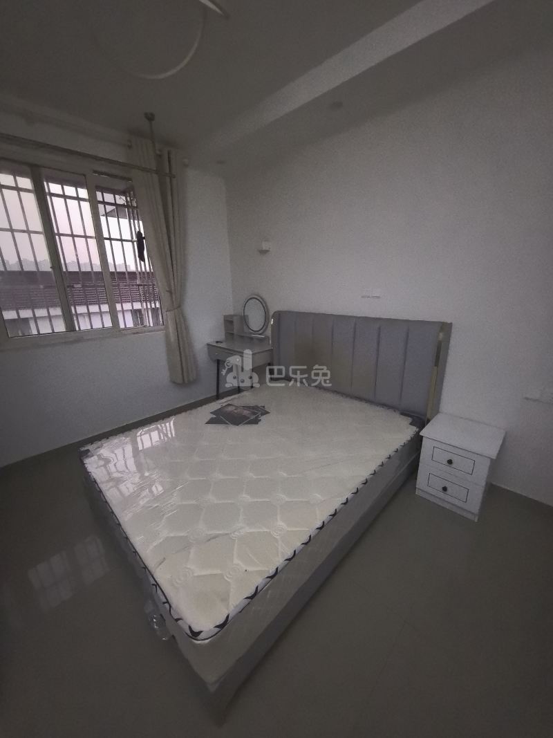 嘉定阳光苑3区14507230卧室图1