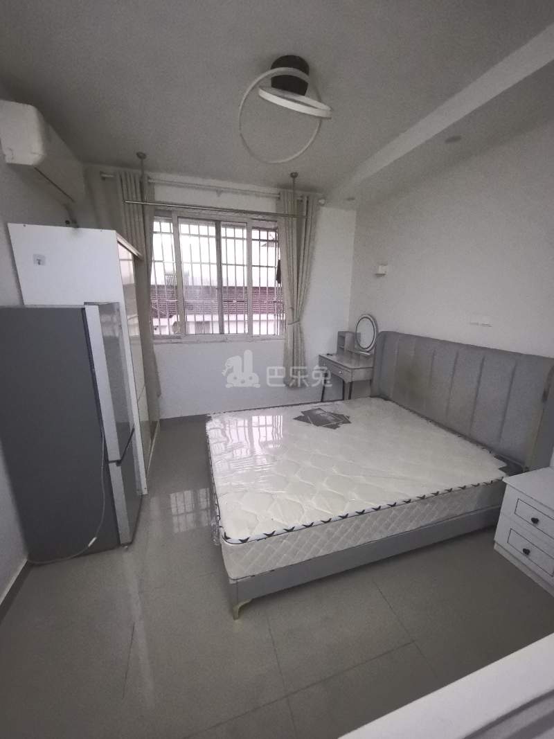 嘉定阳光苑3区14507230卧室图2